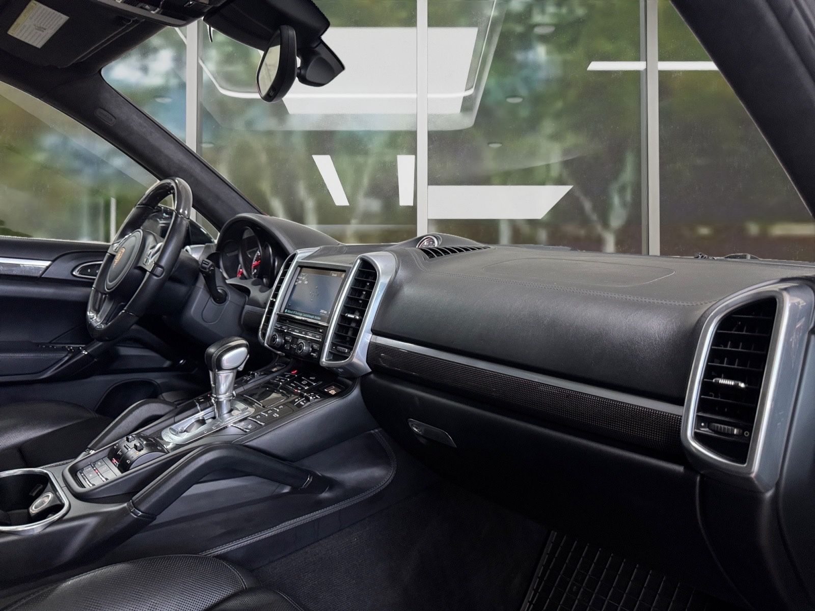 Porsche Cayenne Turbo S Aut., Burmester, Insp. Neu foto 10