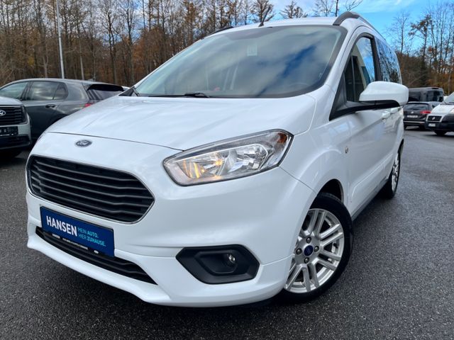 Ford Tourneo Courier Titanium, AHK