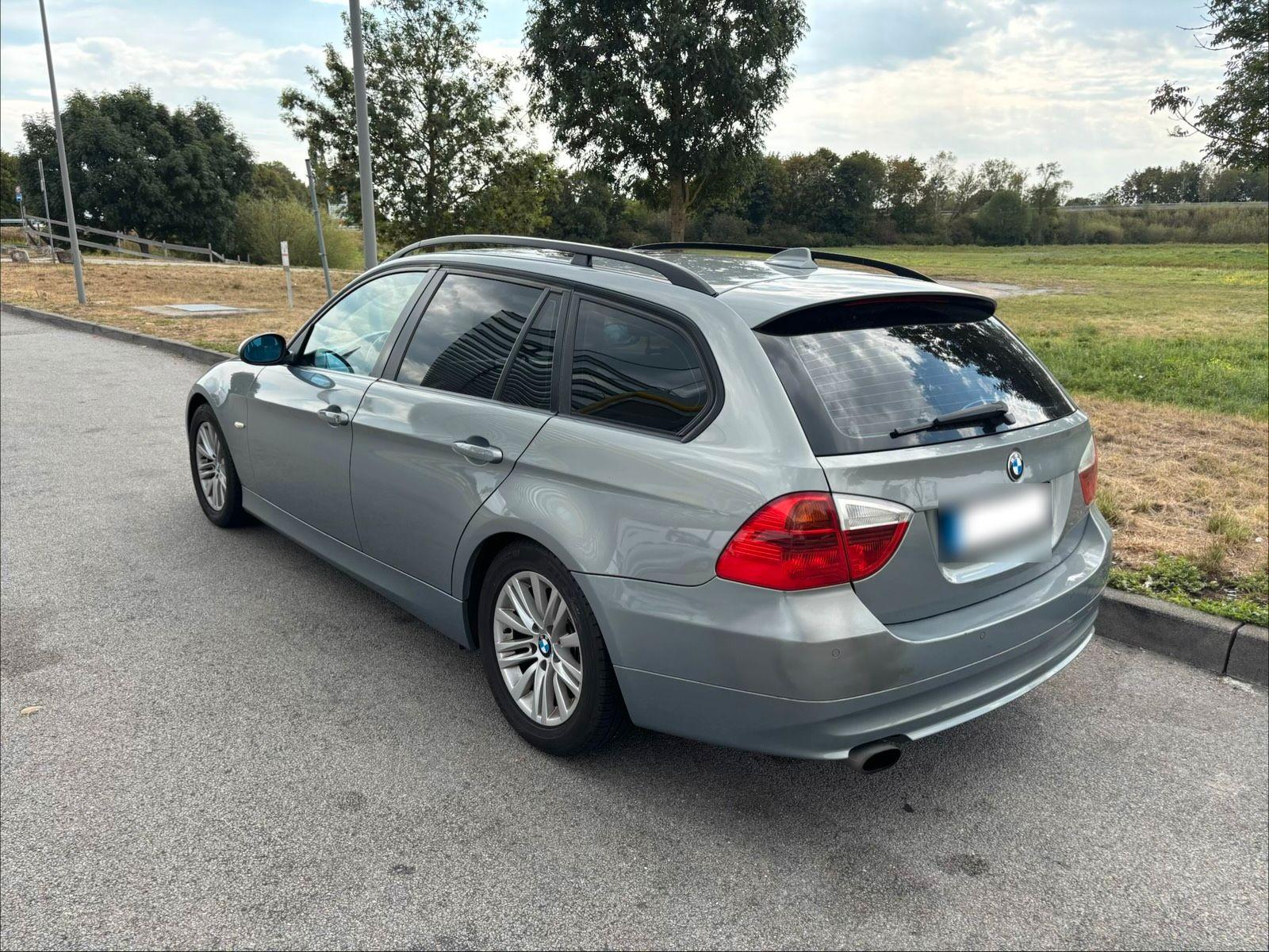 BMW 320 2008 — photo 11