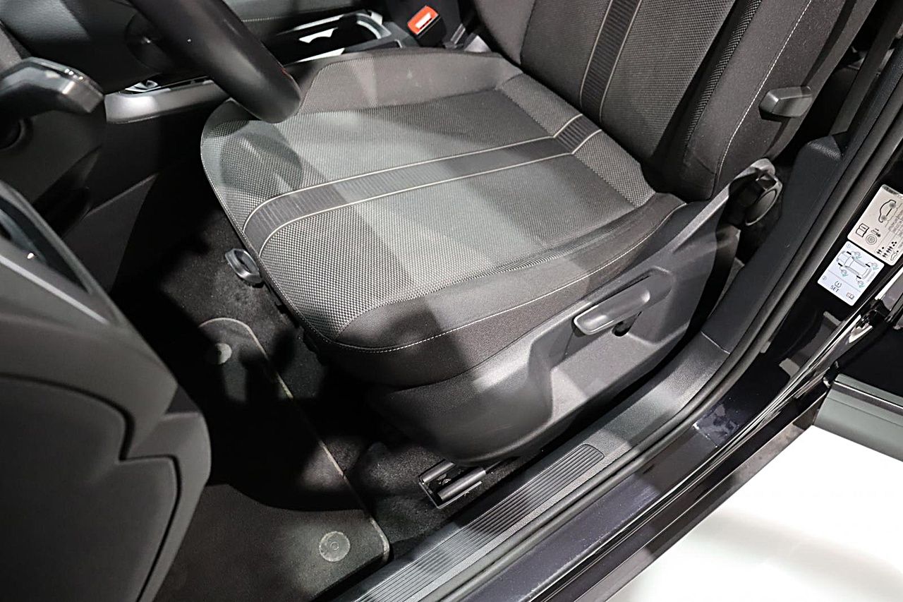 Volkswagen T-Roc - Bild 18