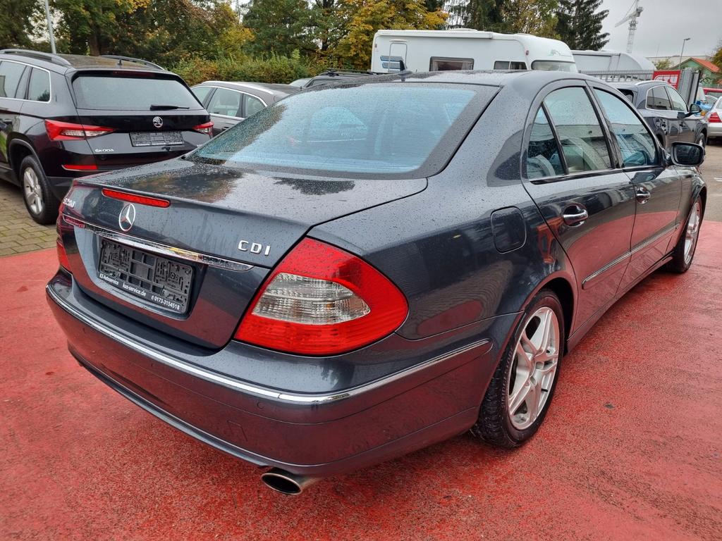 Mercedes-Benz E 280