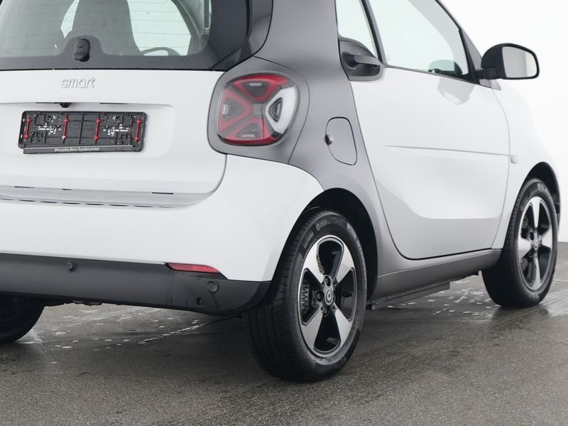 Fahrzeugabbildung Smart Smart Fortwo EQ Passion EXCLUSIVE+22-KWBORDLADE
