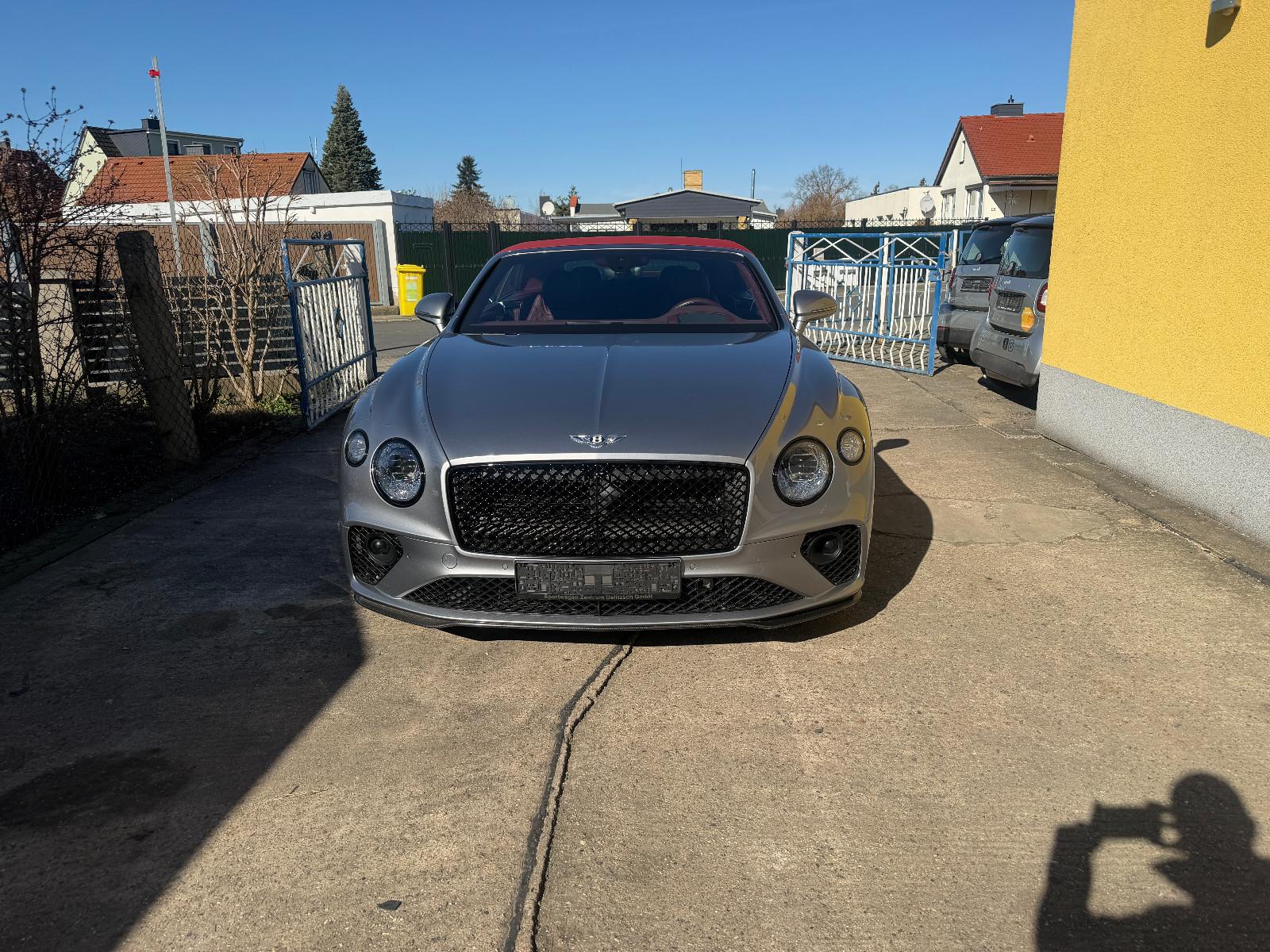 Bentley Continental GTC S/Nav/Nachssicht/Carbon/360/22"