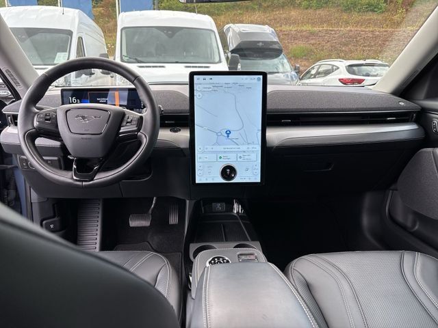 Fahrzeugabbildung Ford Mustang Mach-E Elektro Basis #600km #Fahrassiste