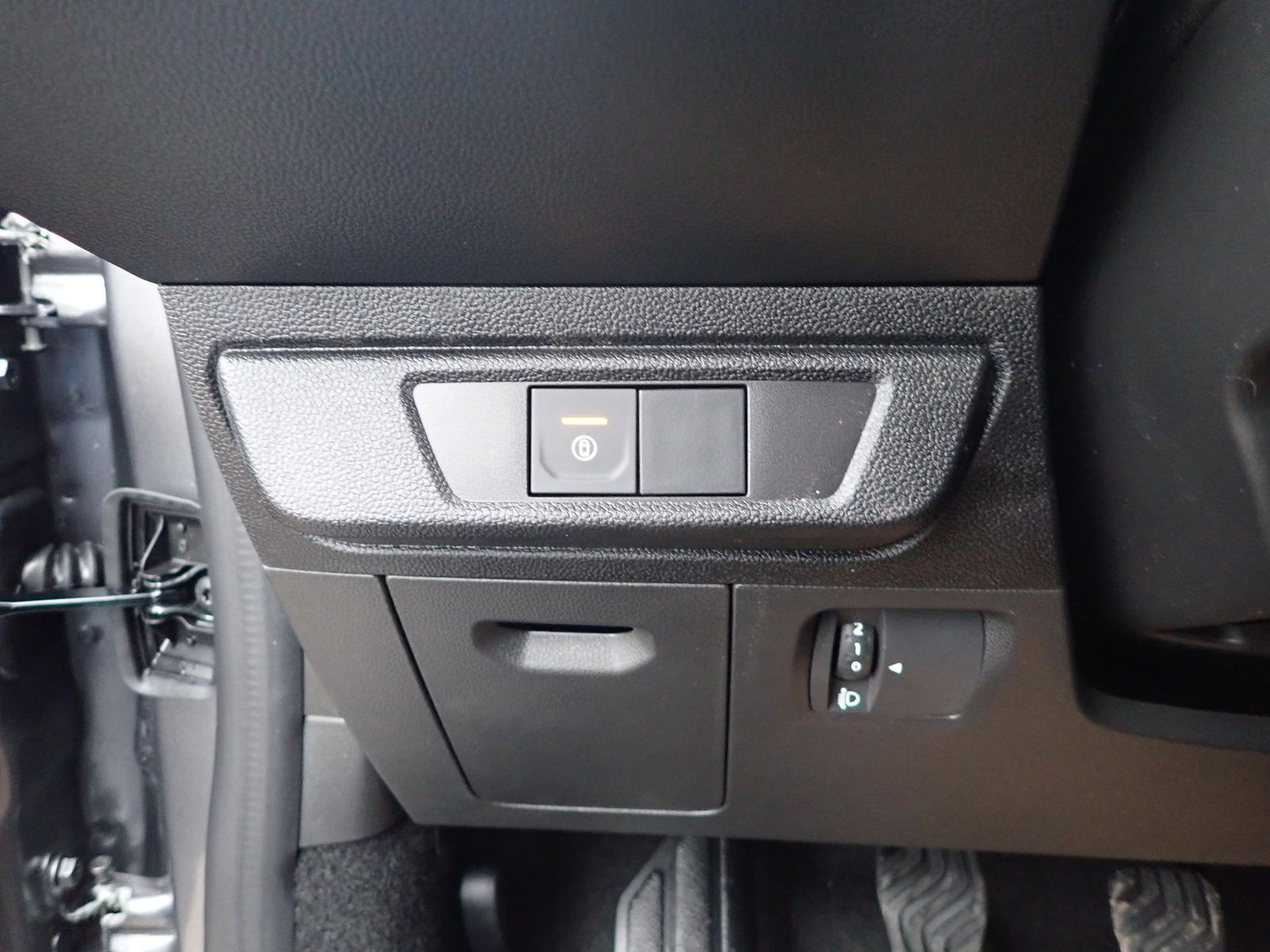 Fahrzeugabbildung Dacia Sandero Stepway Expression TCe 110