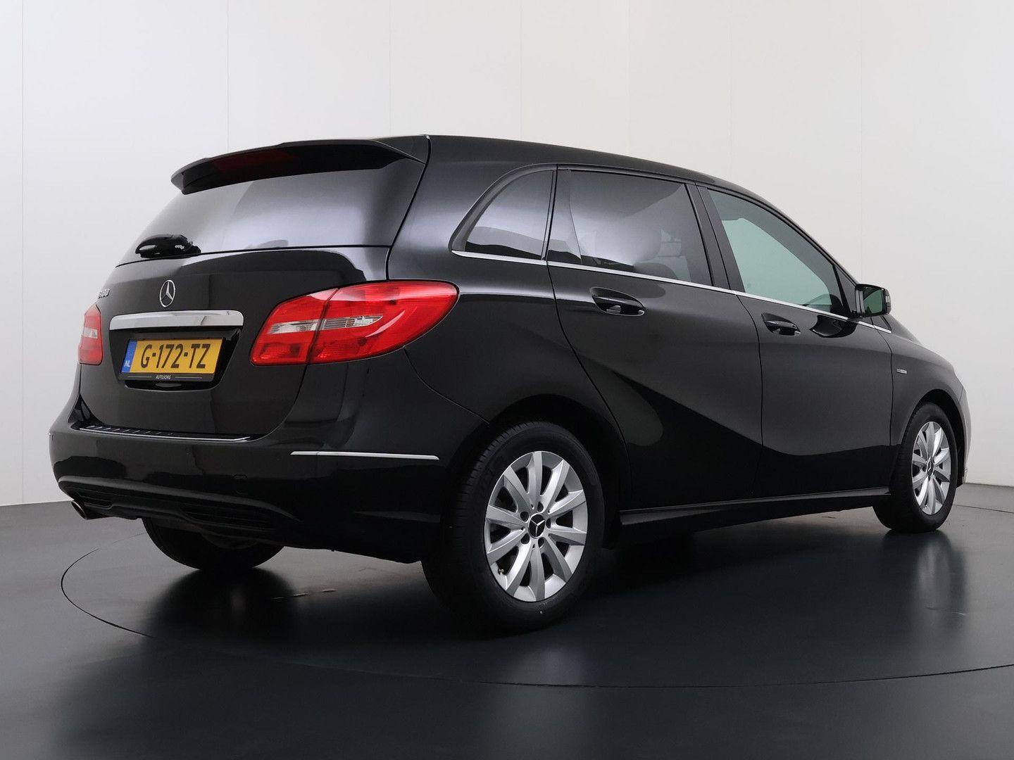 Mercedes-Benz B 180 navi automatik