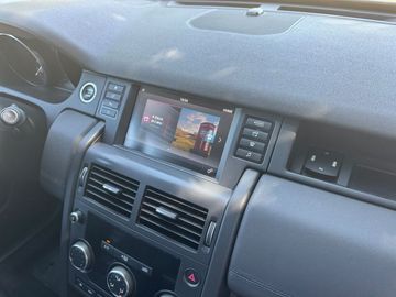 Land-Rover Discovery Sport - 8