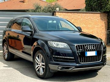 Audi Q7 - 2