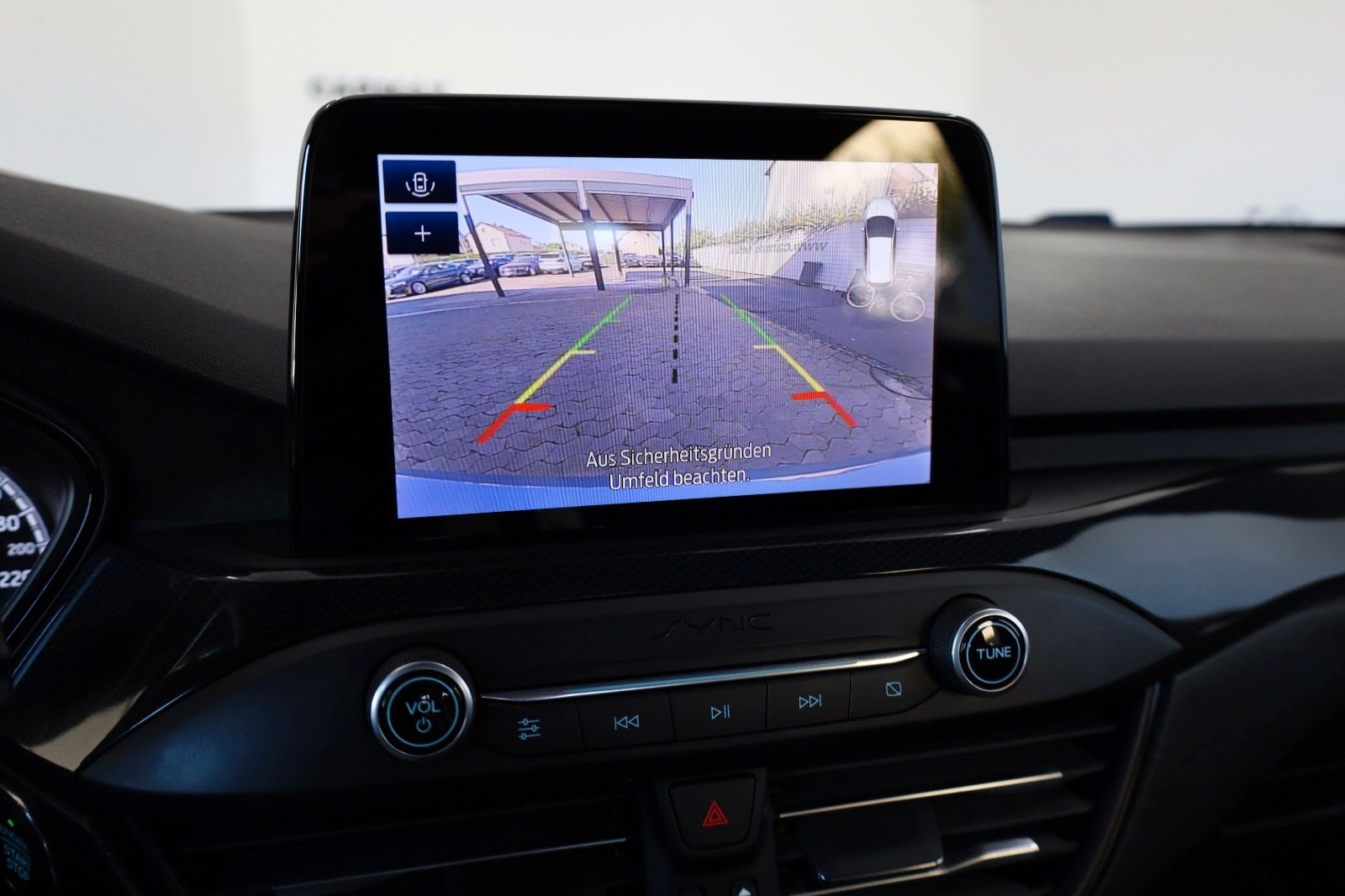 Fahrzeugabbildung Ford Focus Lim. ST Leder,Navi,LED,HeadUp,Panorama,B&O