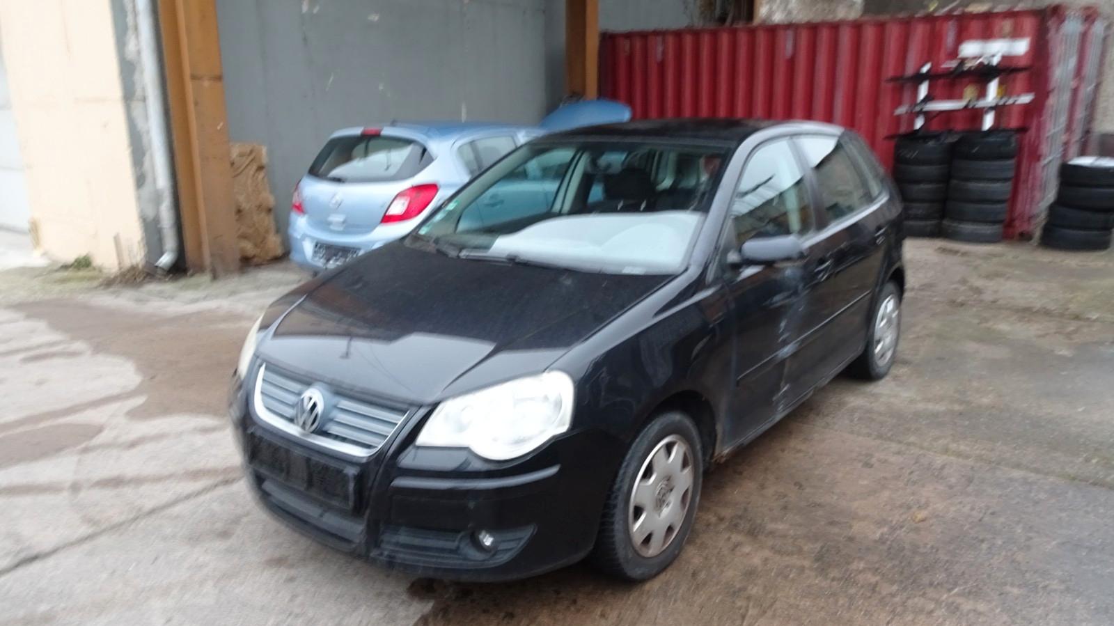 Volkswagen Polo IV Trendline 5-türig mit Klima nur 499,-!!!