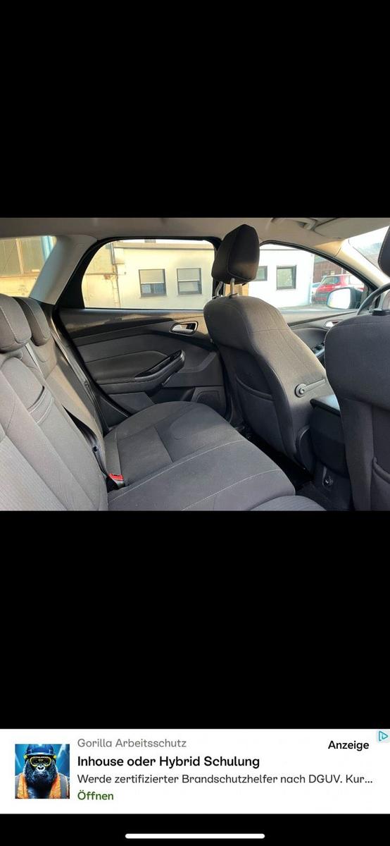 Ford Focus 2012 — photo 8
