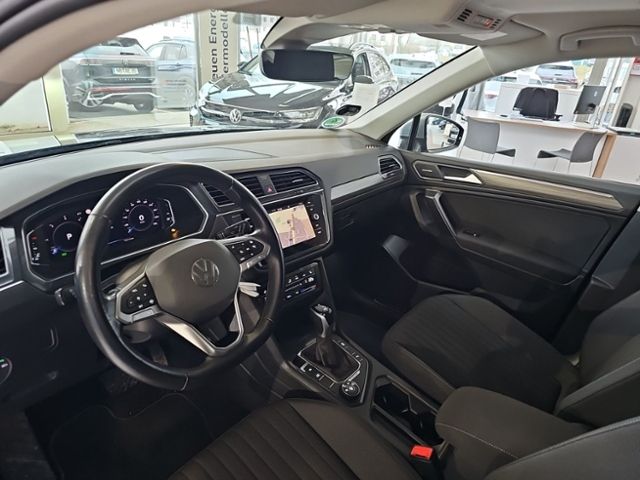 Fahrzeugabbildung Volkswagen Tiguan Allspace 2.0 TDI 4M DSG Life LED-MATRIX H