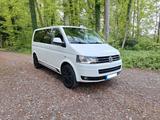 Volkswagen T5 - 100l Tank Standheizung Klima Navi Offroad - Volkswagen T5 Kombi aus 2010