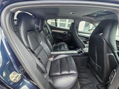 Fahrzeugabbildung Panamera Diesel 3.0 Luftfederung AD Niveau Navi