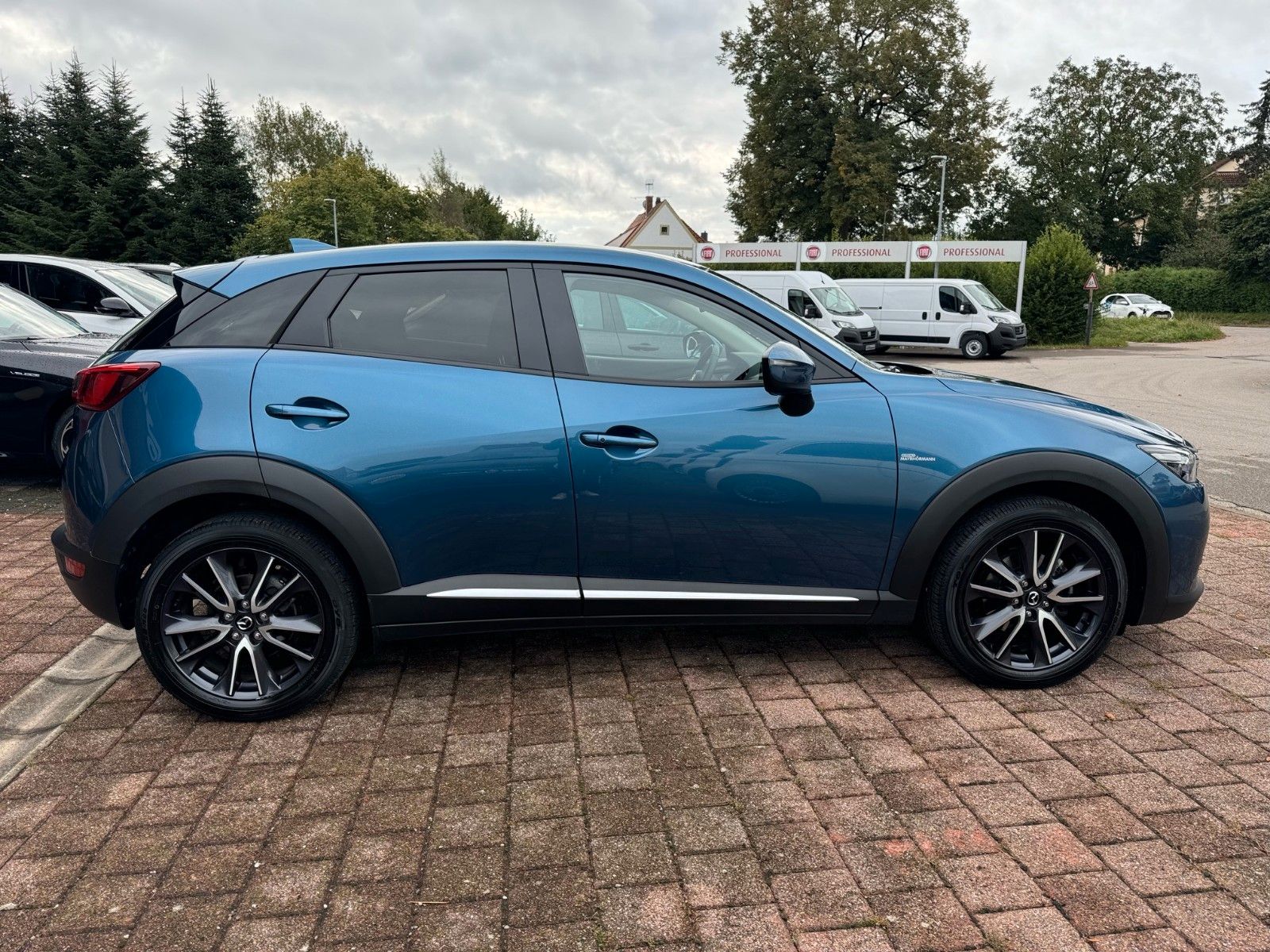 Fahrzeugabbildung Mazda CX-3 Sports-Line 2.0 SKYACTIV-G/ Kamera /Navi