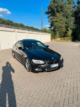BMW E92 335d M-Paket ab Werk - BMW 335 mit Diesel-Antrieb: Coupé