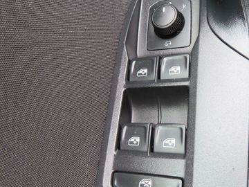 Fotografie 15 des Seat Arona FR 1.0 81kw DSG Navi LED Kamera