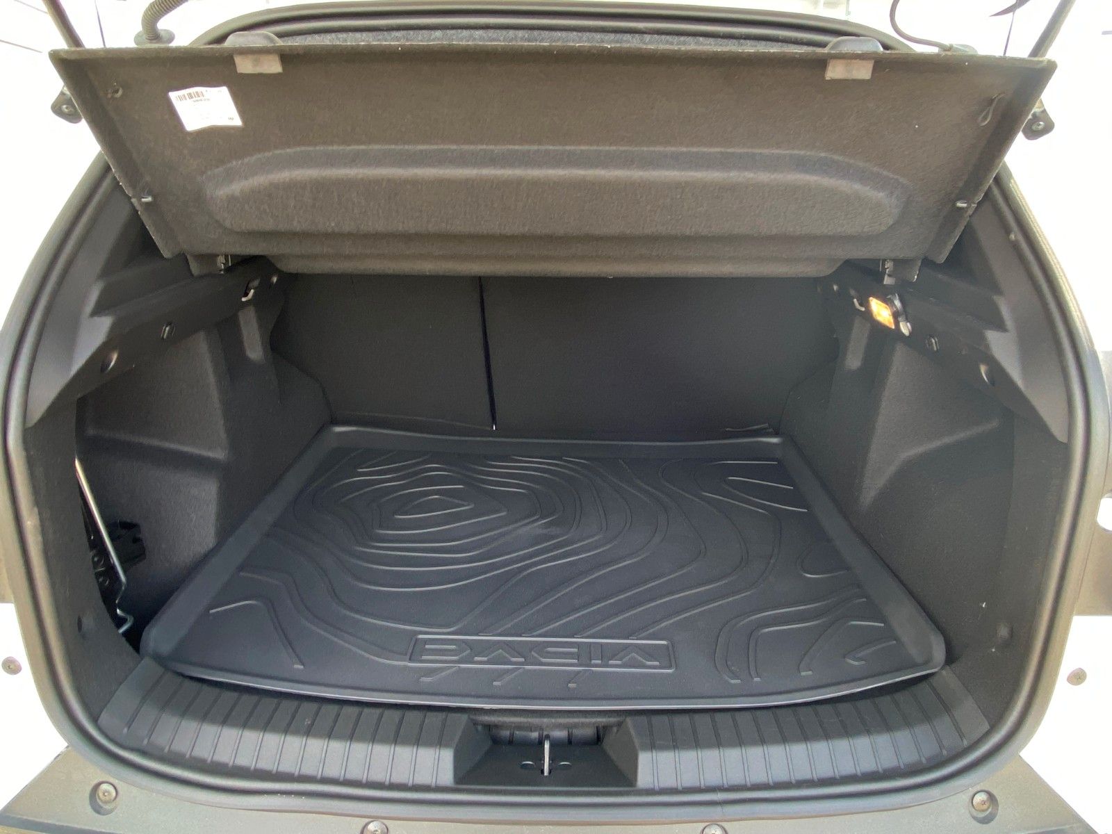 Fahrzeugabbildung Dacia Dacia Duster 4x4  TCe  130  4x4 Expression