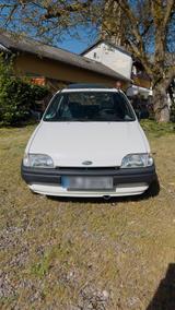 Ford Fiesta CLX 1.3 Automatik | Schiebedach - gebrauchte Ford Fiesta aus dem Jahr 1993