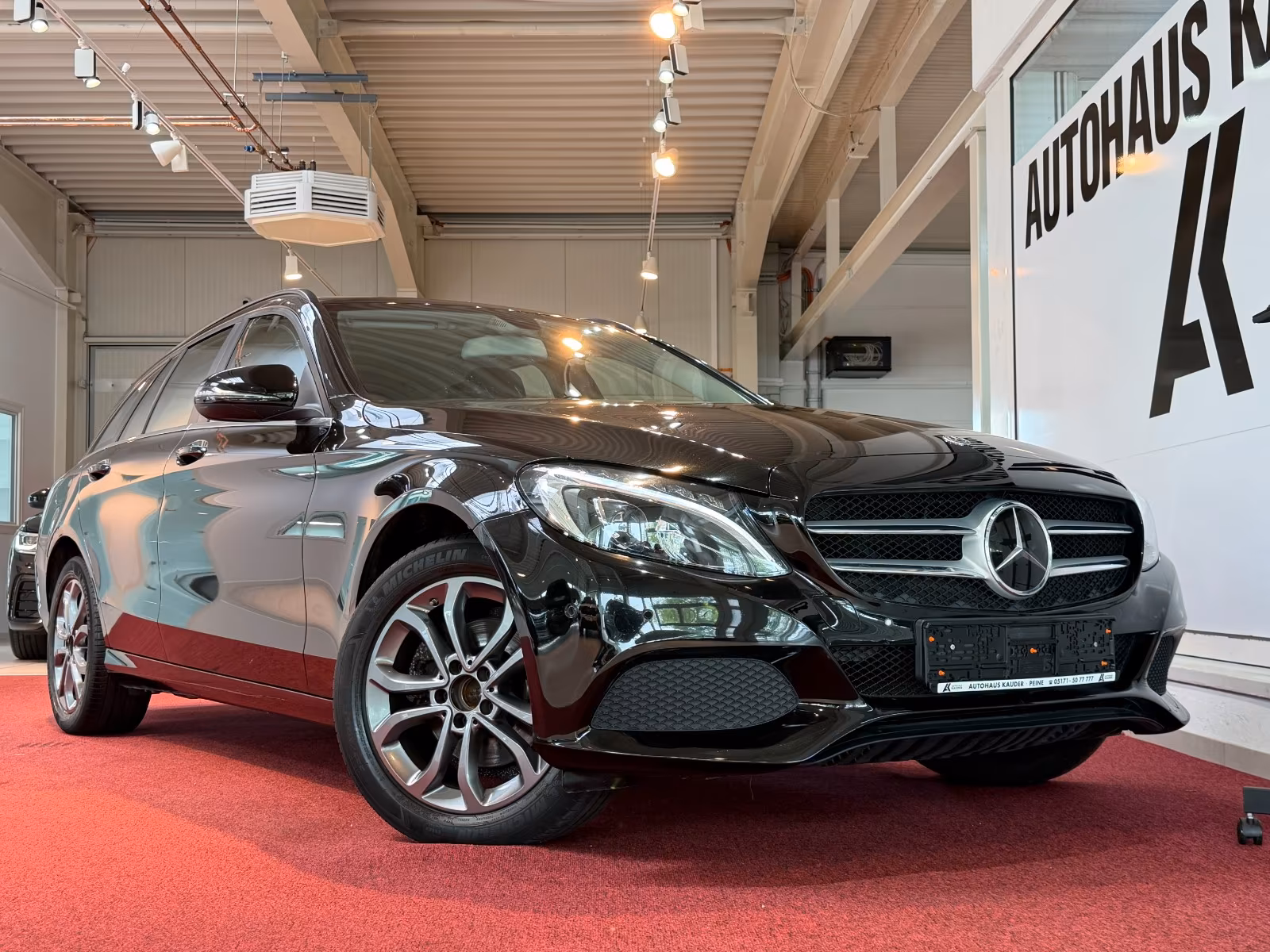 Mercedes-Benz C 220  d T 9G *LED*Navi*Kamera*LEDER*