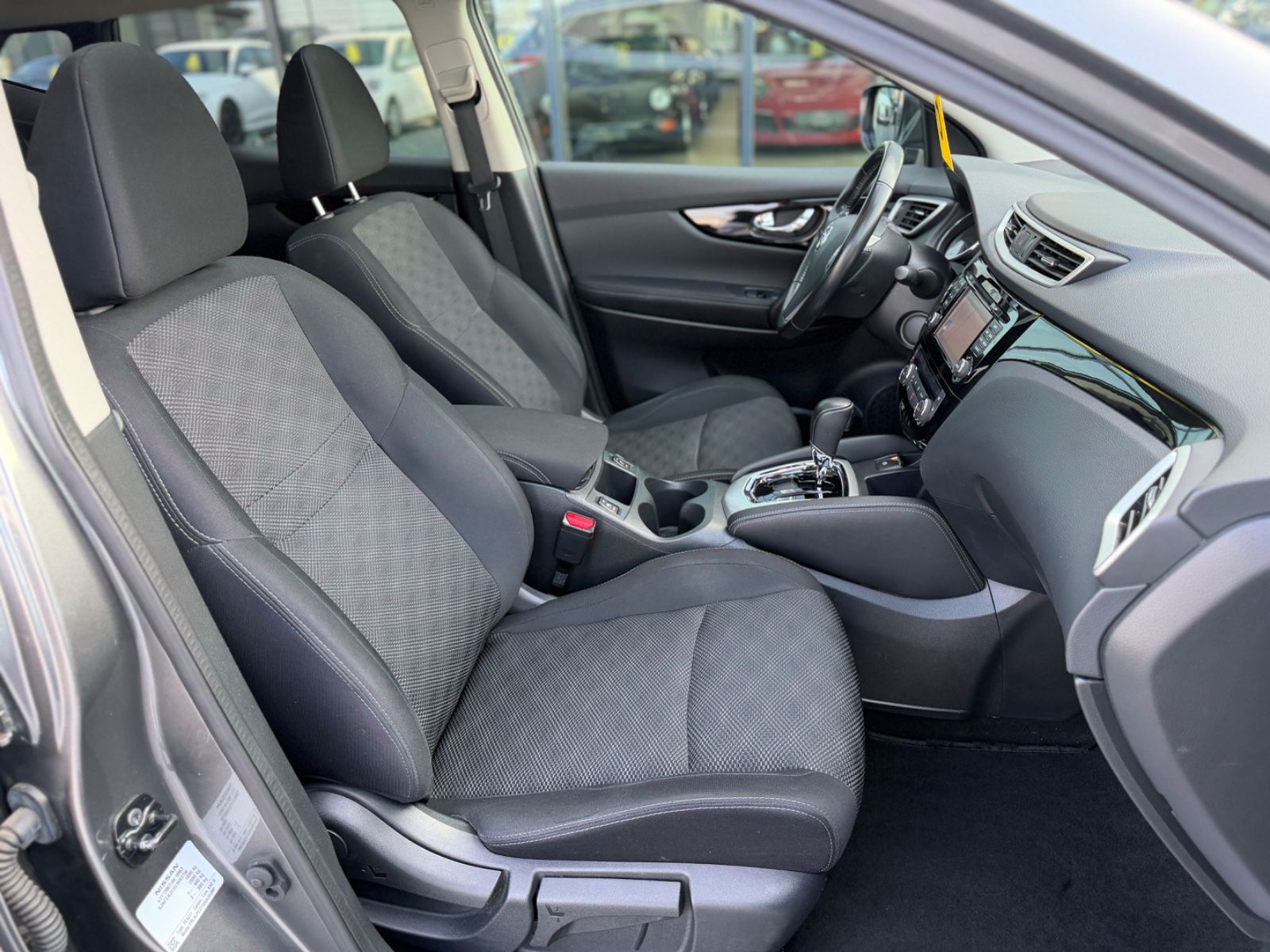 Qashqai N-Connecta 1.2 Autom. Navi Pano