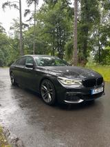 BMW 730Ld xDrive M Paket - BMW 730 in Frankfurt (Main)