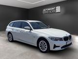 BMW 320 e xDrive Advantage AHK*Kamera*LED*LiveCP*DAB - BMW 320 mit Hybrid-Antrieb
