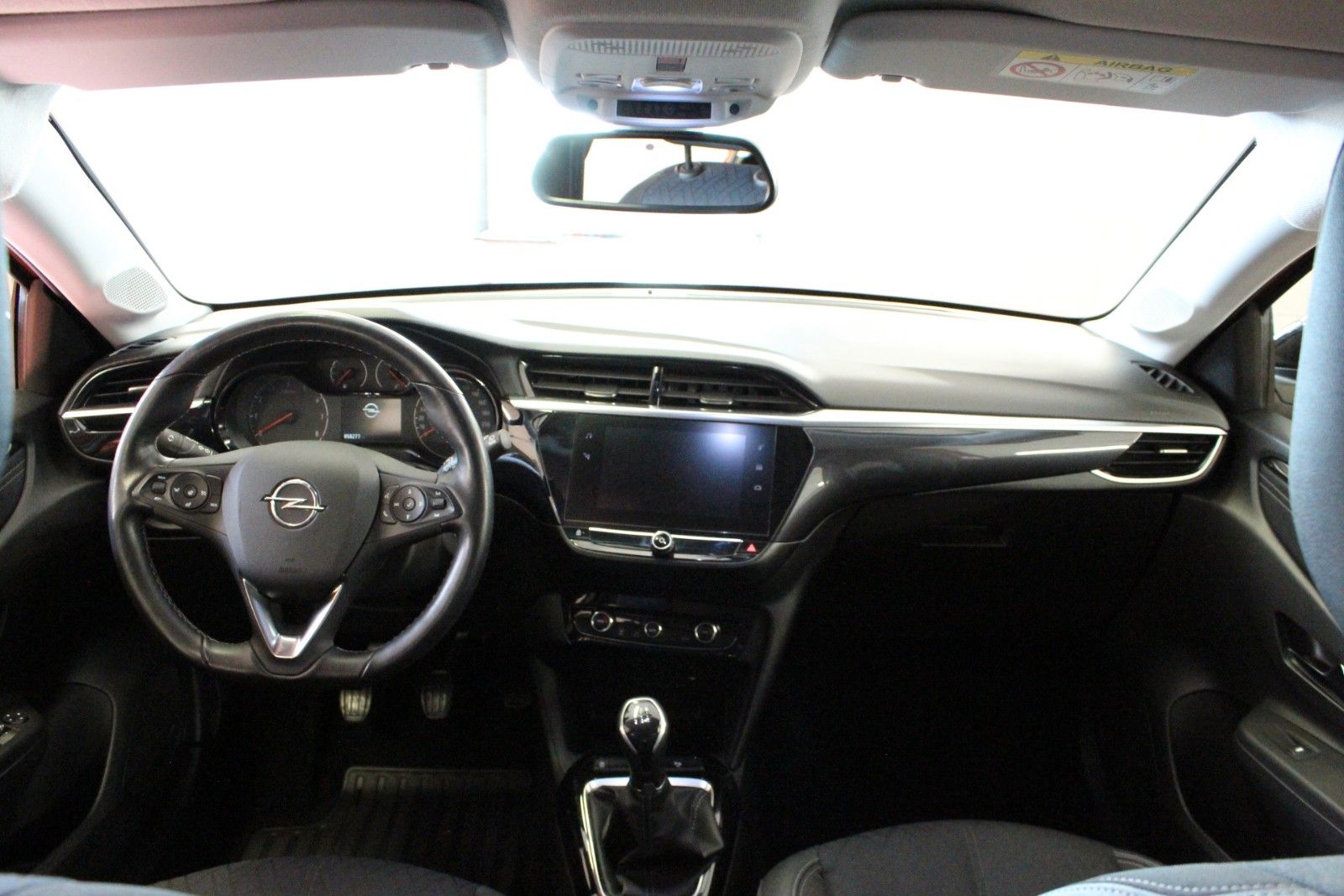 Fahrzeugabbildung Opel Corsa 1.2 55kW Elegance *Techno Paket