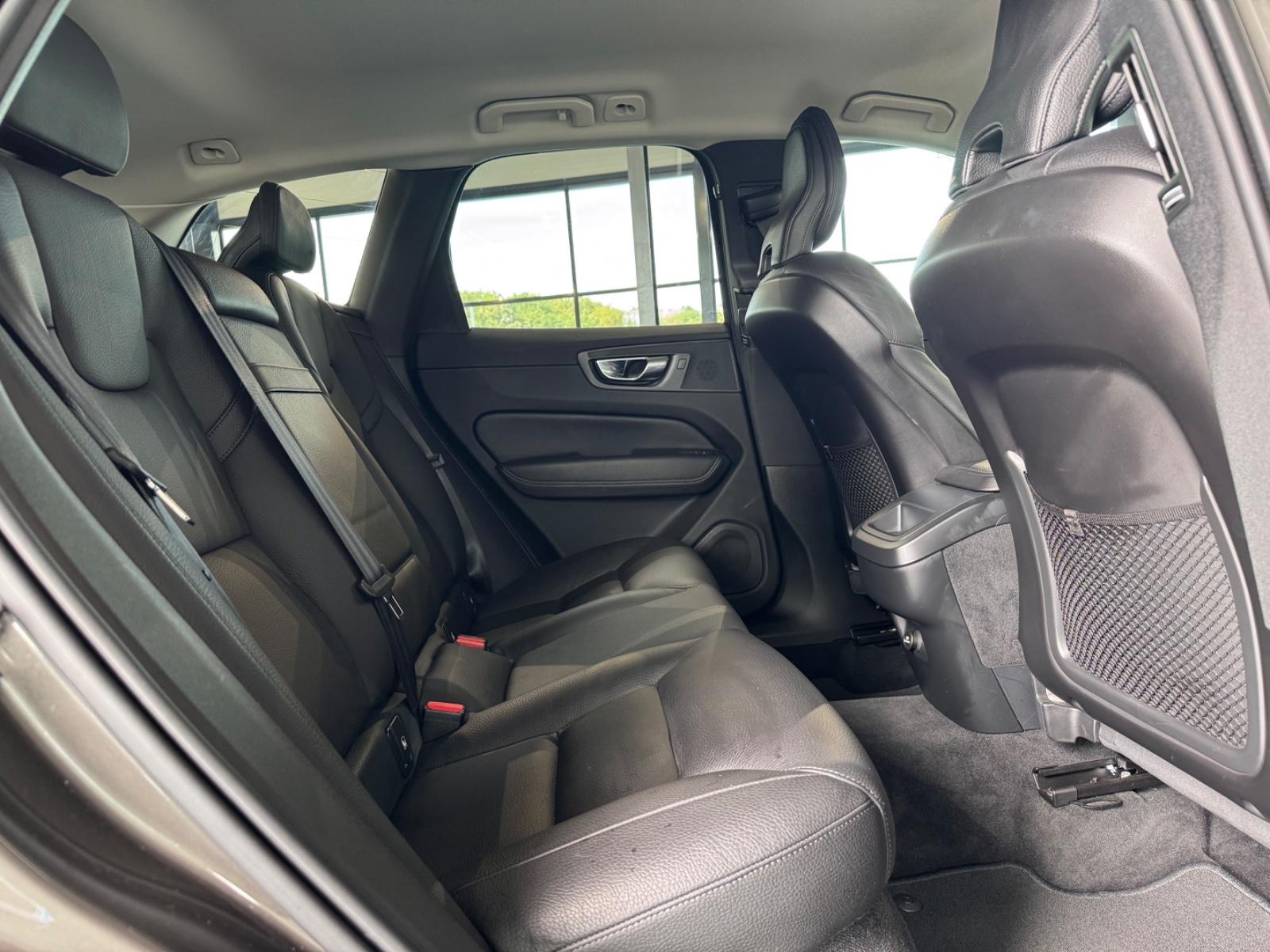 Volvo XC 60 Inscription 2WD*DIGITAL*LED*LEDER*MEMORY*