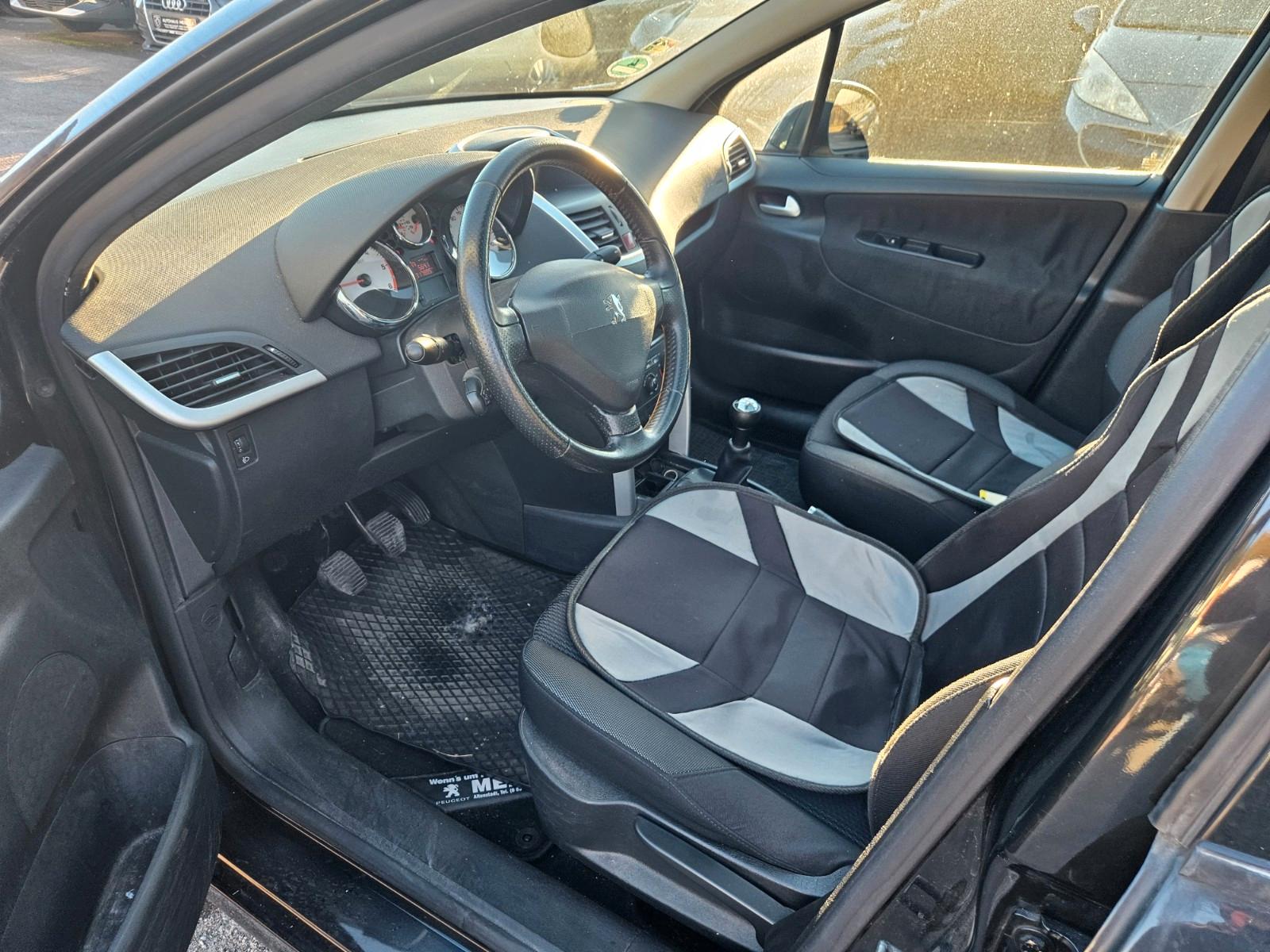 Peugeot 207 2012 — photo 12