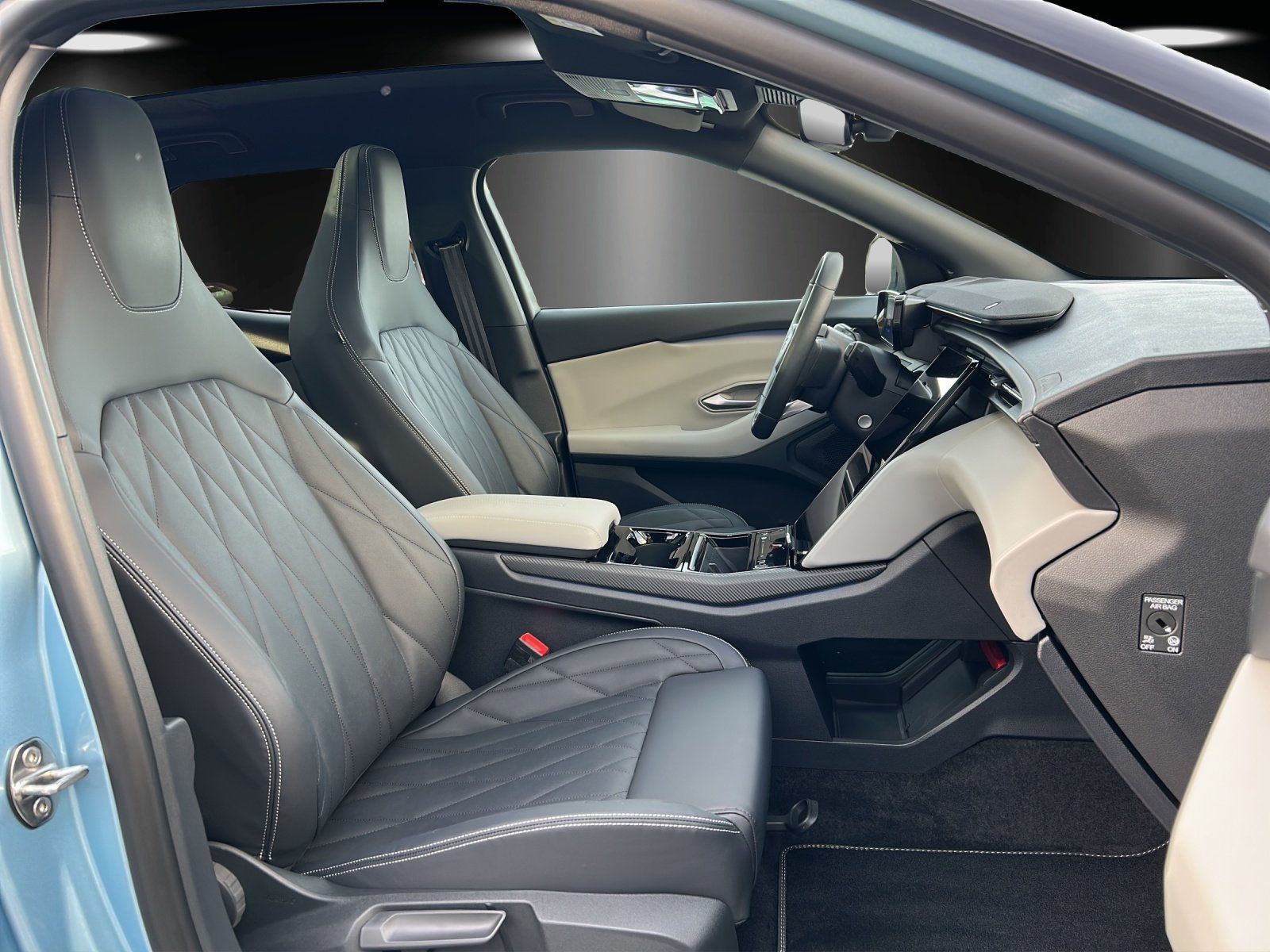 Fahrzeugabbildung Ford Explorer Premium RWD/PANO/AHK/B&O/ACC/KAMERA/