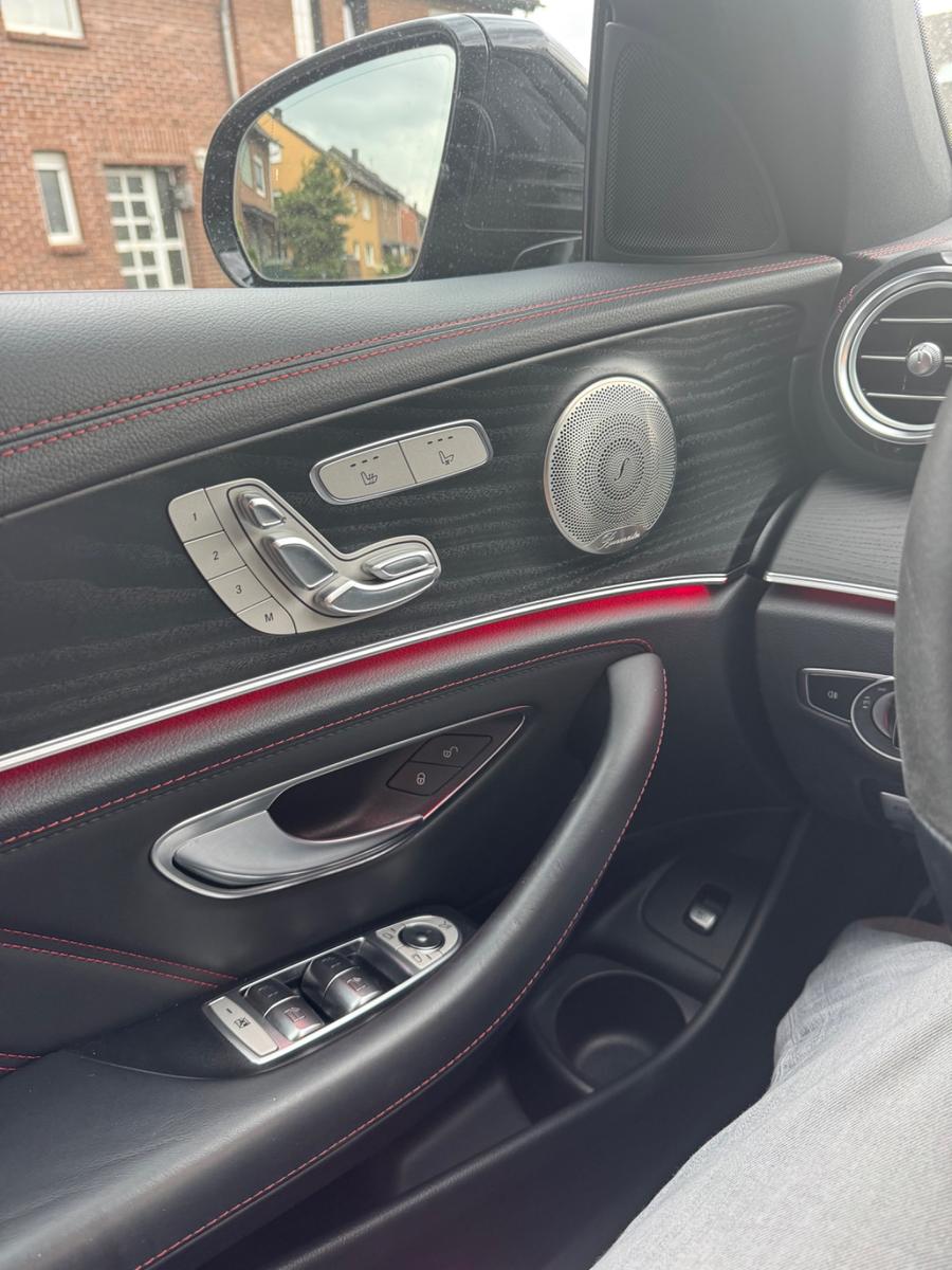 Mercedes-Benz E 53 AMG E 53 4MATIC+ Autom. Standard