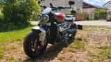 Triumph Rocket 3r 