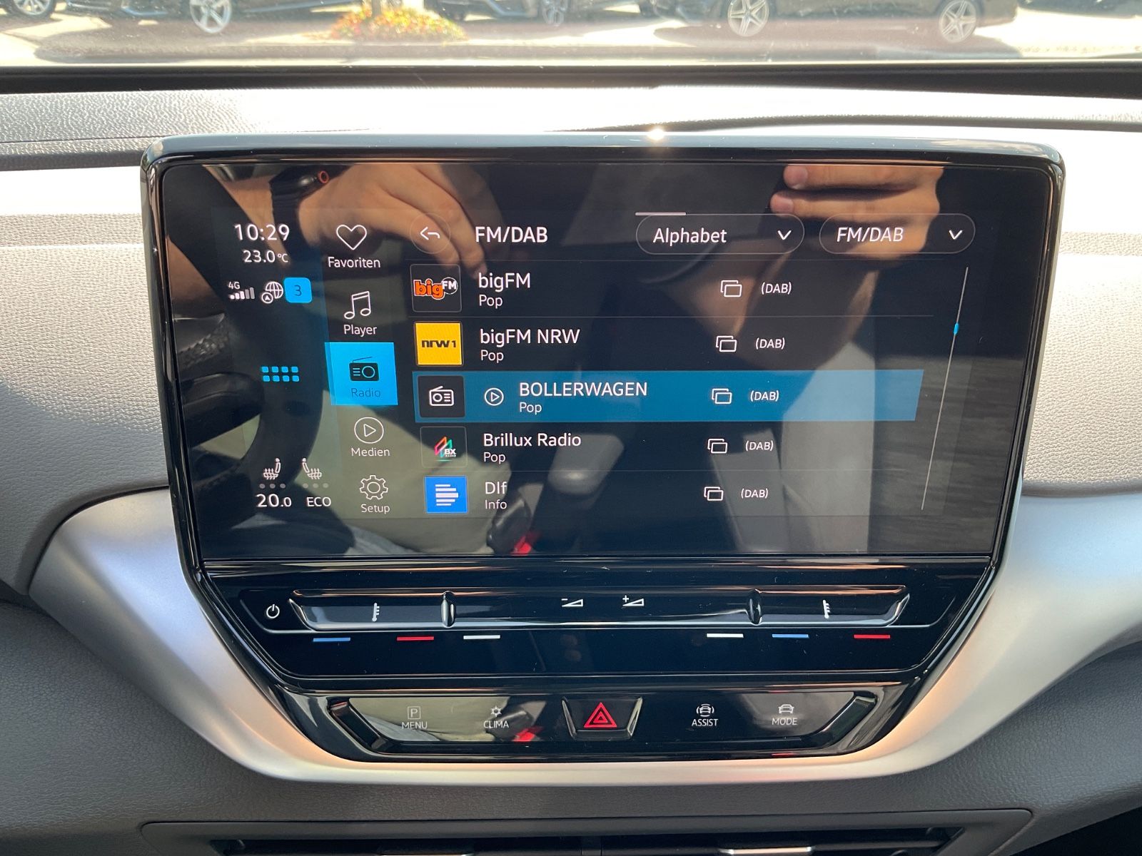 Fahrzeugabbildung Volkswagen ID.4 Pro 82 kWh Pro,AHK,LED,Navi,Sitzheizung