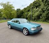 Mercedes-Benz Mercedes Benz 320CE Coupé W124 Beryll Oldt... - Mercedes-Benz 320: Ce