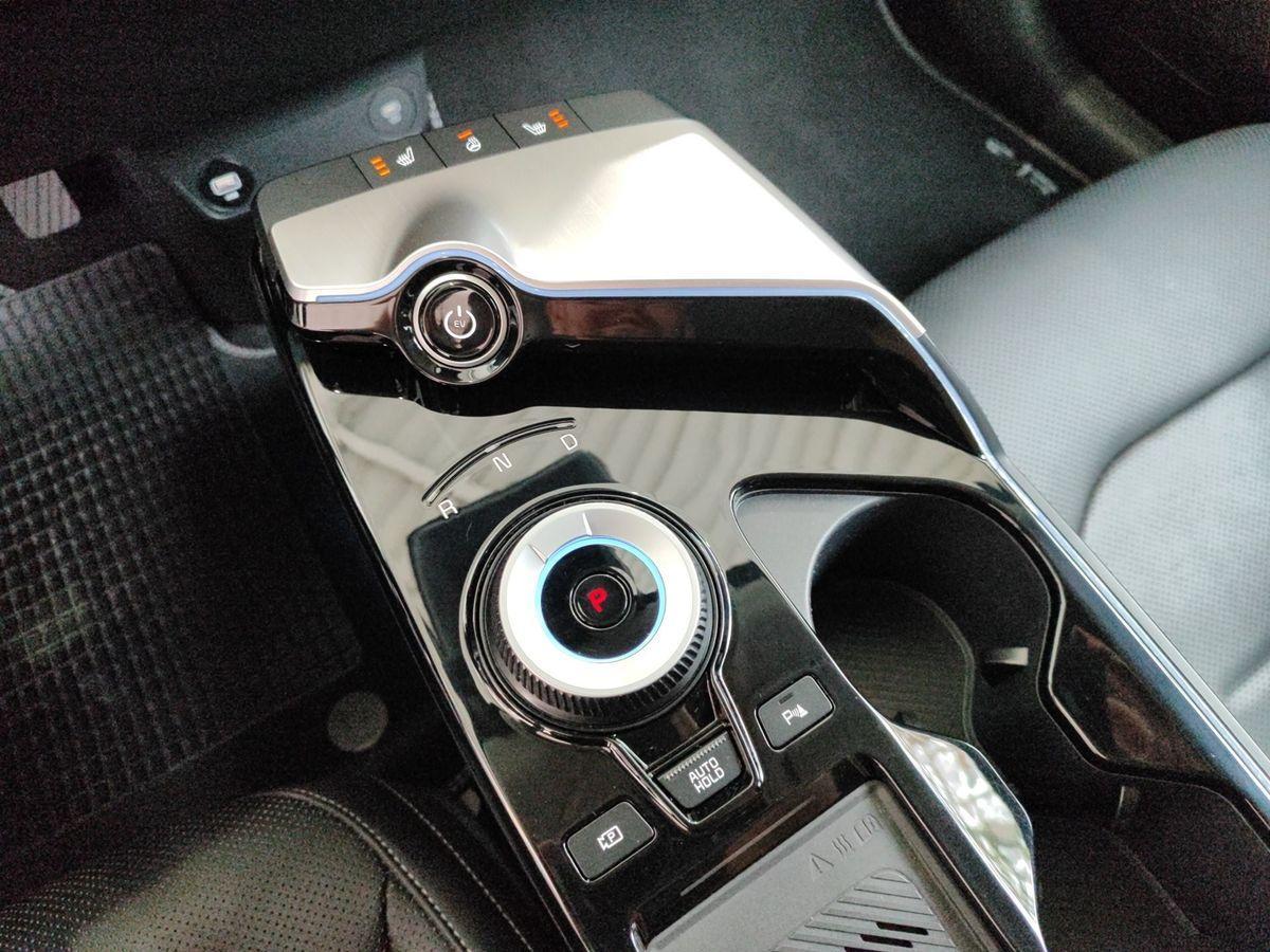 KIA EV6 58 KWH 2WD AIR|DRIVE|WP|BI-LED|GPS|HUD|360° | 170 ch | BVA | AIR PAKET |