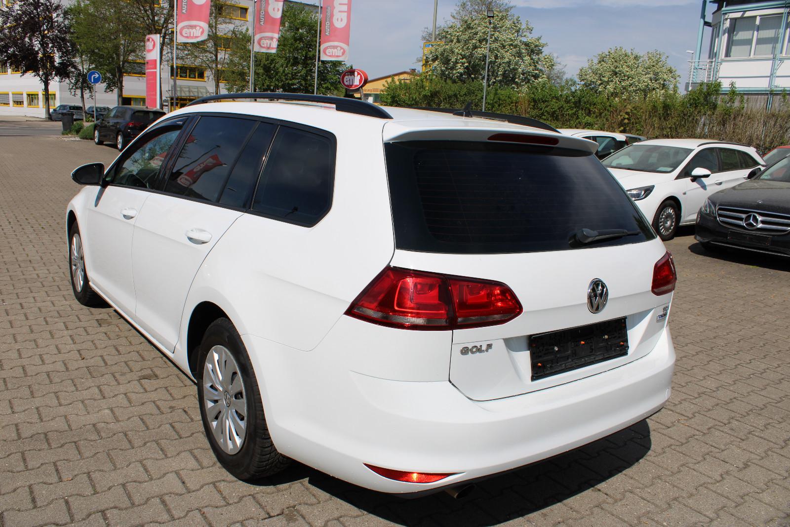 Volkswagen Golf 2015 — engine 1.598 cm³, 110 HP (81kW)
