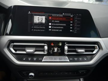 BMW 320 - 7