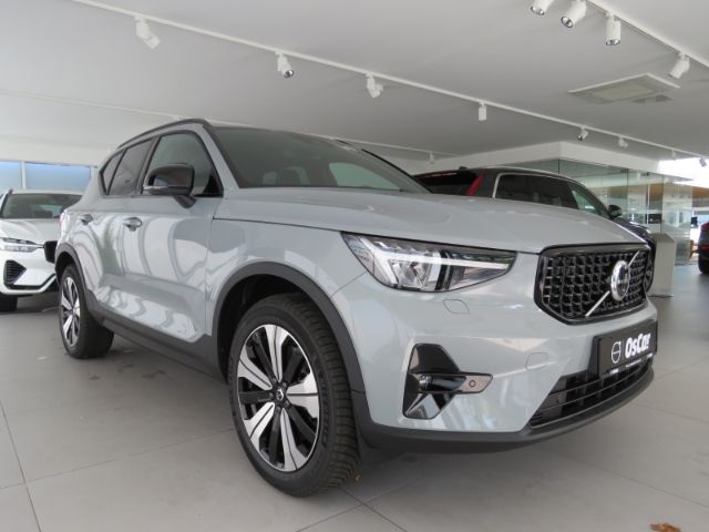 Volvo XC40 T5 Recharge Plug-In Hybrid Plus Dark 19 Zol