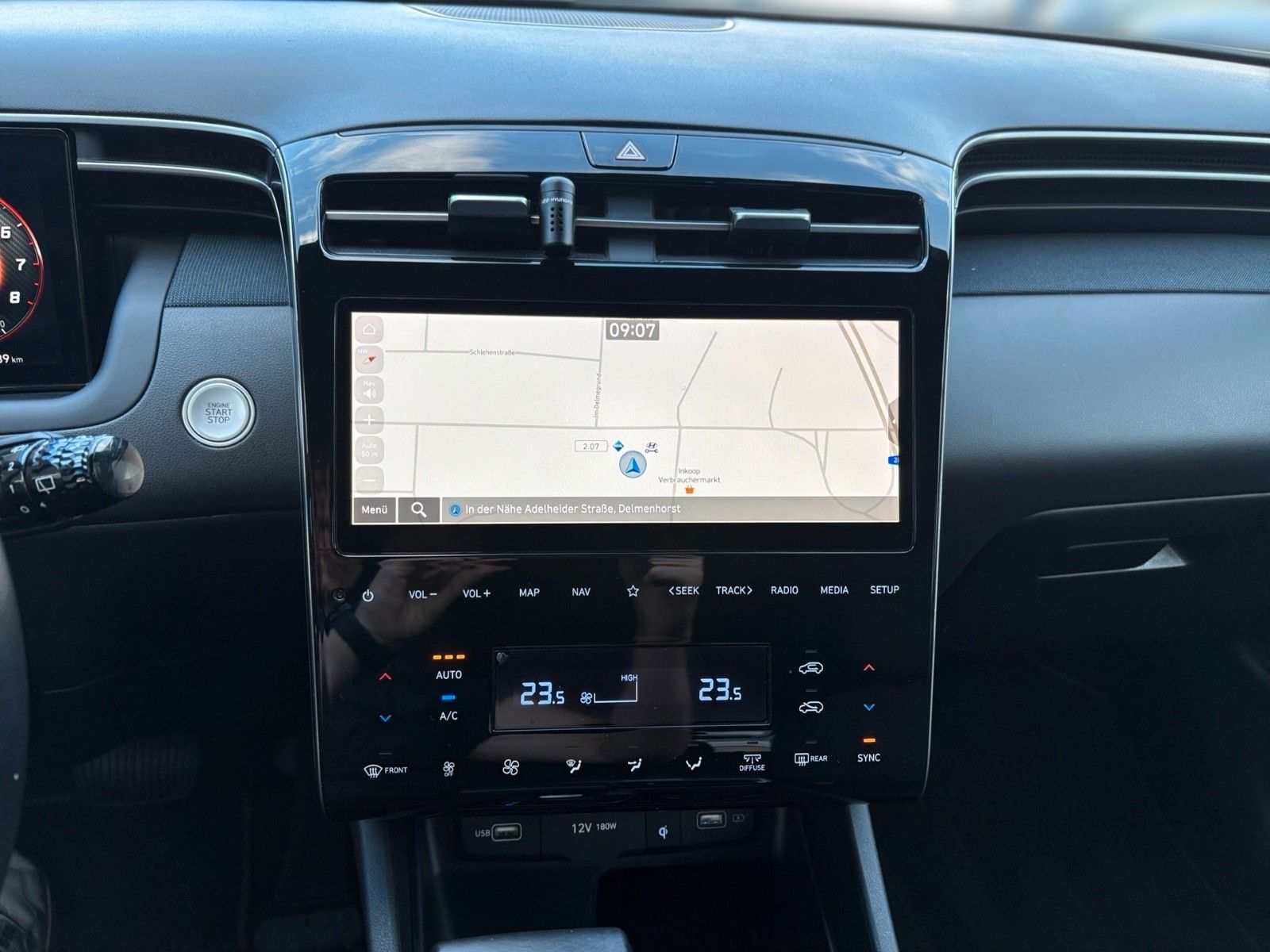 Fahrzeugabbildung Hyundai Tucson Edition 30+ Mild-Hybrid
