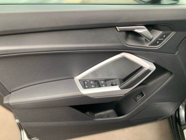 Q3 Sportback 35 TFSI S LINE LED+AHK+PANO+MMI NAV