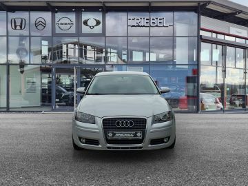 Audi A3 Attraction 1.6 °Nur an Händler!°