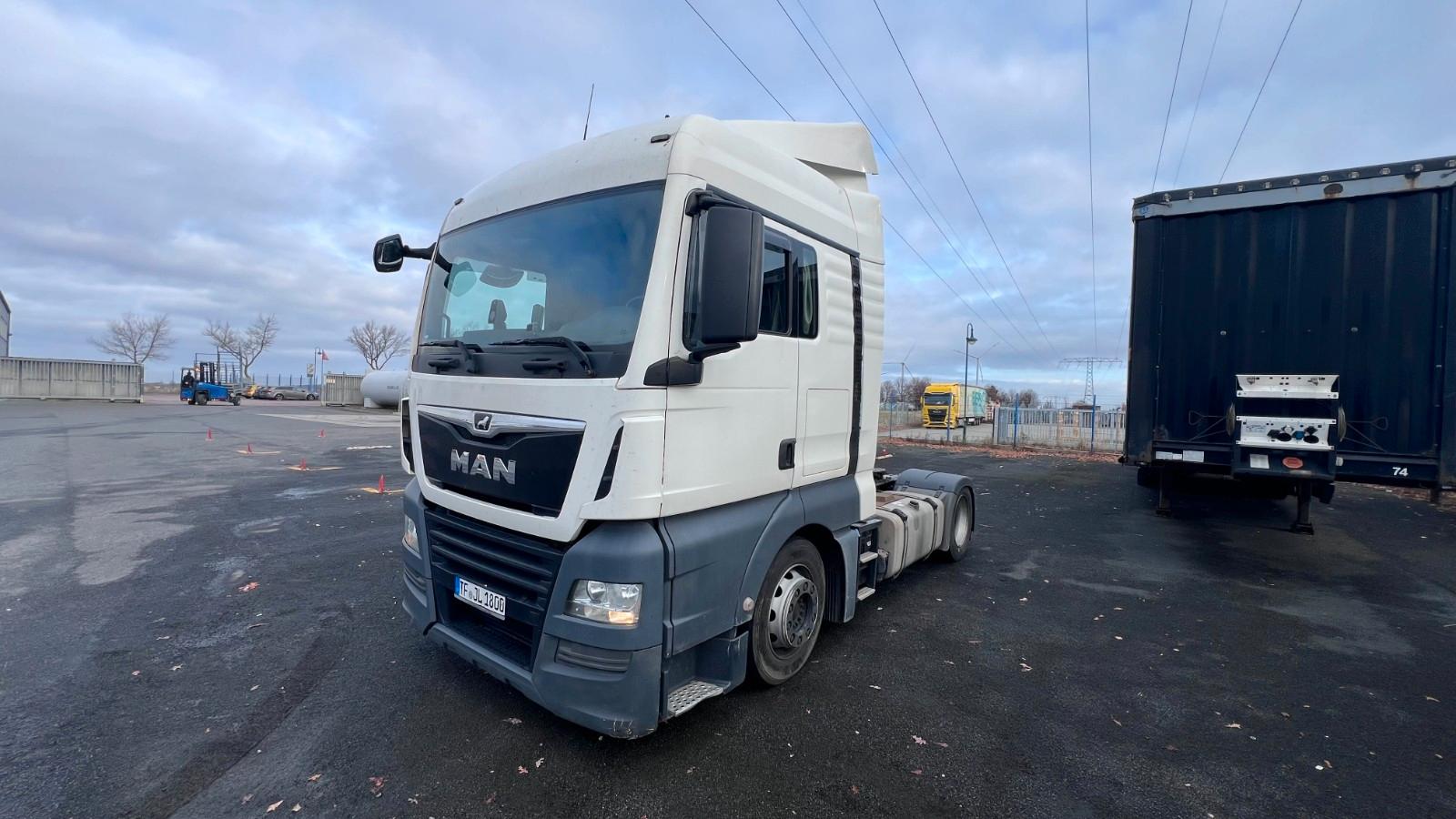 MAN 18.460 LLS-U Mega