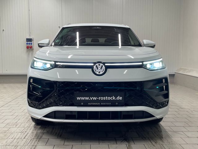 Tayron R-Line 2.0 TDI 4M DSG PANO STNDHZG LED