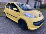 Peugeot 107 Klima 09/27 TÜV - Peugeot 107 Gebrauchtwagen in Duisburg