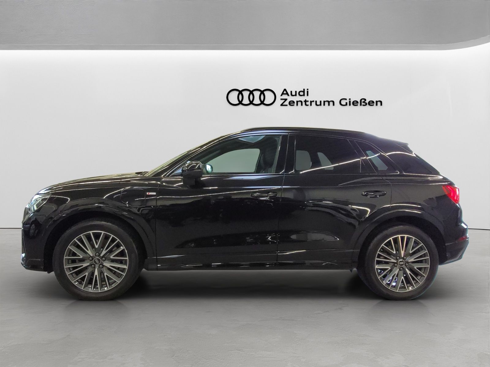 Audi Q3 45 TFSI e S line Black AHK ACC Rückfahrkamera imagem 3