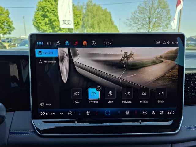 TIGUAN 2.0 TDI DSG R-LINE+IQ.LIGHT+AZV+360 ?