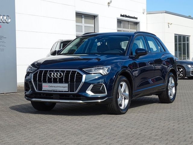 Q3 35 TFSI S-tronic advanced / AHZV