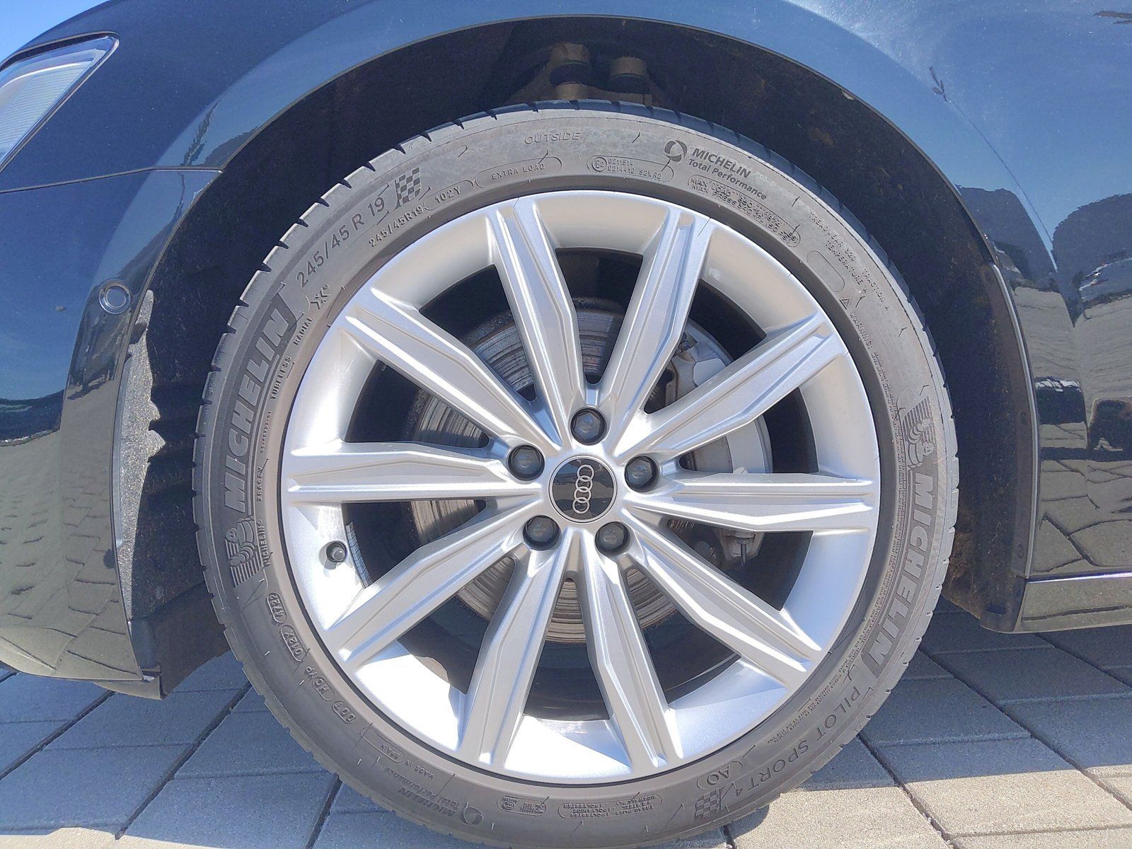 Audi A6 - Bild 9