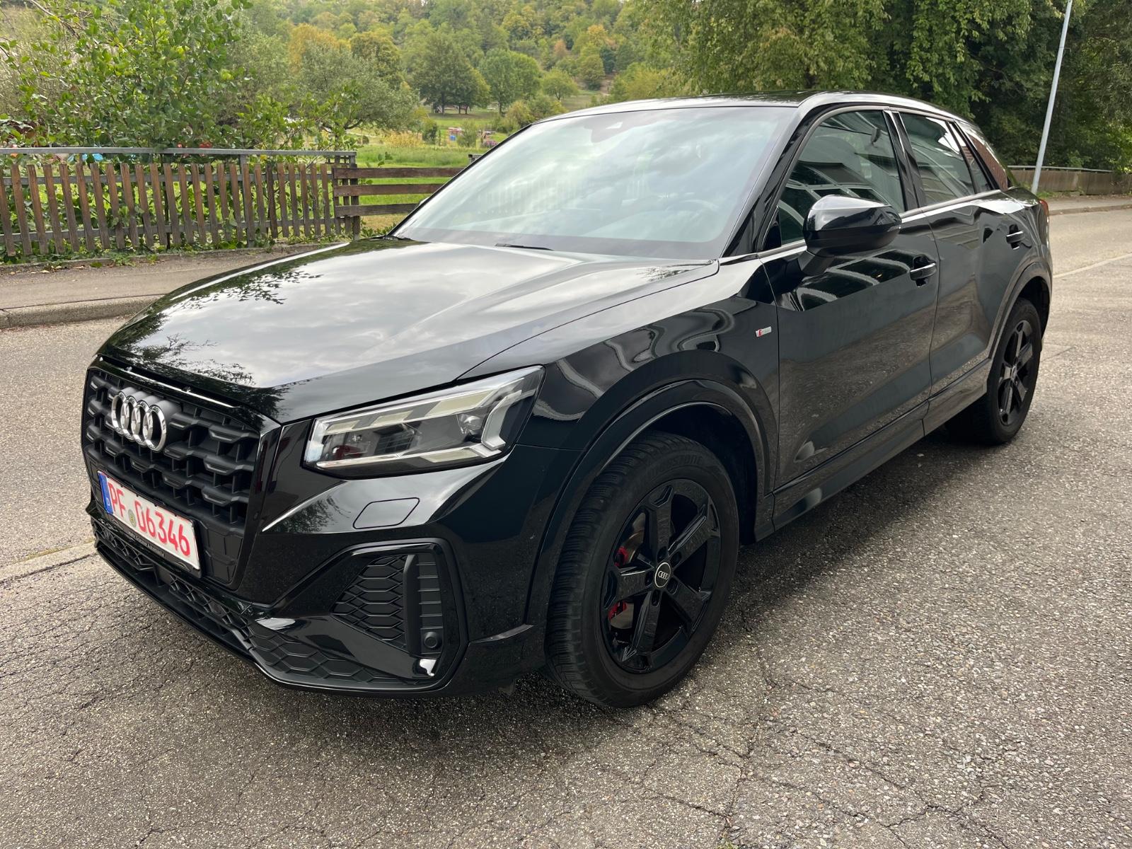 Audi Q2 35 TFSI S line, Pano, Bang&Olufsen, Motor NEU